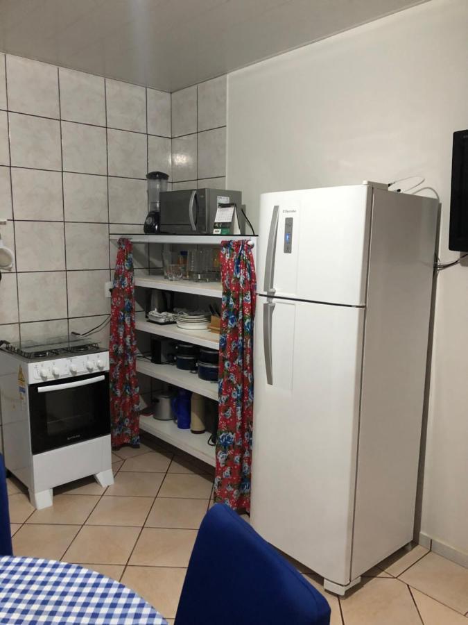 Casinha De Praia Na Fazenda Da Armacao Говернадор Селсо Рамос Екстериор снимка